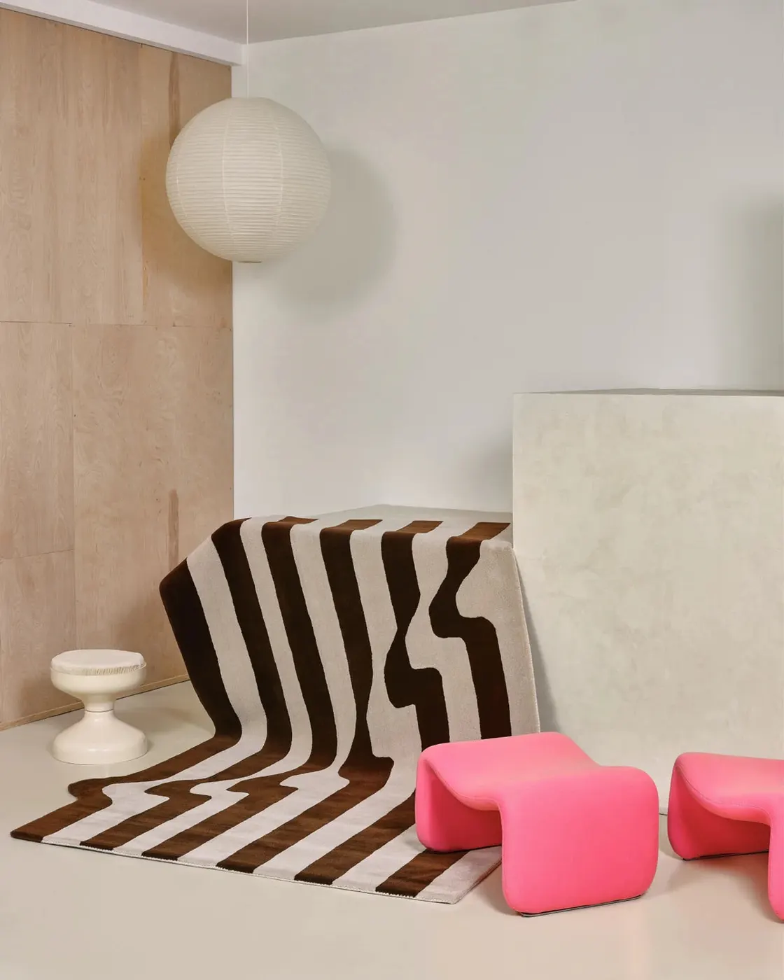 Nexus Contemporary Plush Bedroom Rug view 2